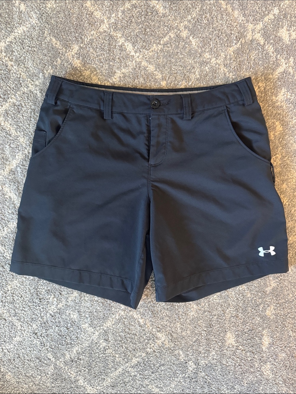Under Armour Women's Black Golf Stretch Shorts